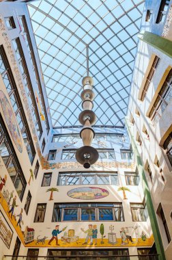 Leipzig, Almanya - 21 Mayıs 2018: Lekeleri Hof geçit avlu