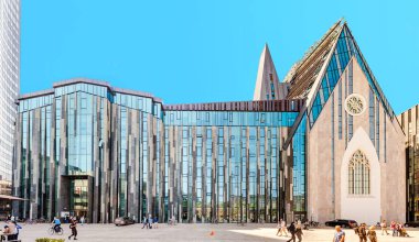21 Mayıs 2018, Leipzig, Almanya: Leipzig Üniversitesi binasının mimarisi