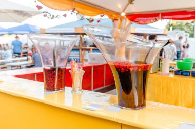 Sayaç bar çilekli bira zanaat