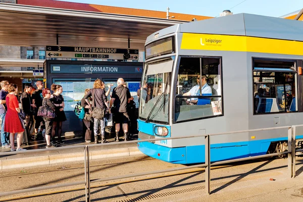 Leipzig Alemania Mayo 2018 Tranvía Como Transporte Público Leipzig — Foto de Stock