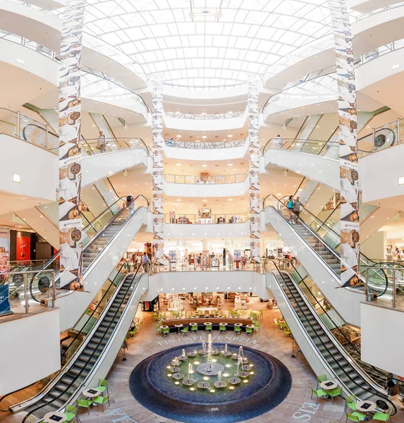 cruise ship shopping mall