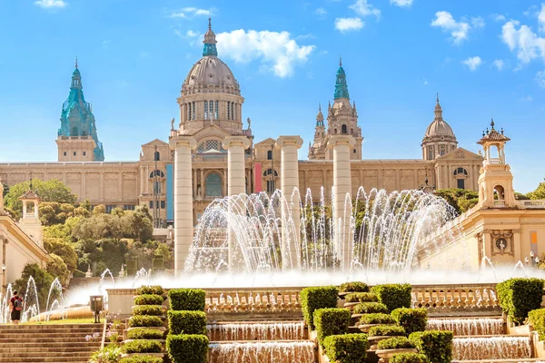 Museo Nacional Arte Fuente Motjuic Barcelona Soleado Día Verano — Foto de Stock