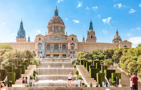 Julio 2018 Barcelona España Museo Nacional Arte Fuente Motjuic Barcelona — Foto de Stock