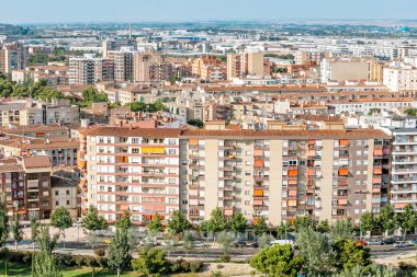 Şehir mahalle, konut banliyösünde, havadan görünümü
