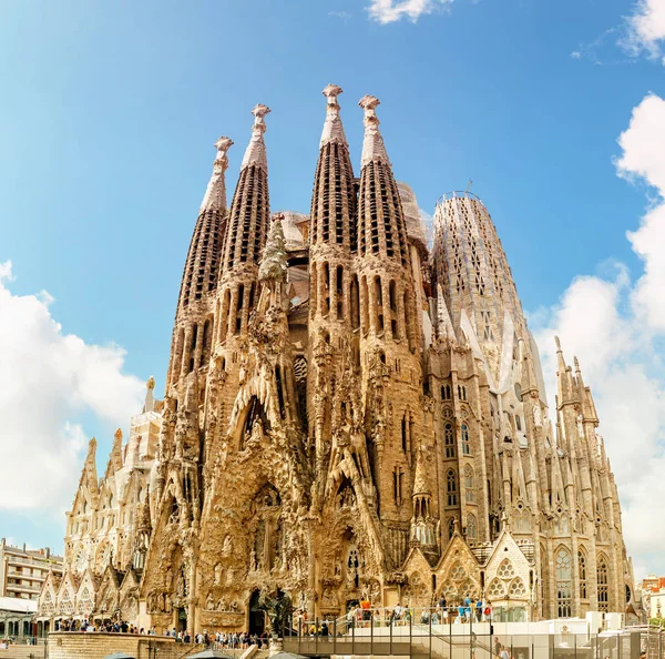 Βαρκελώνη Ισπανία Ιουλίου 2018 Καθεδρικό Sagrada Familia Είναι Κύριο Ορόσημο — Φωτογραφία Αρχείου