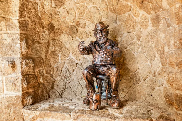 Barcelona Spanje Juli 2018 Bronzen Levende Standbeeld Van Antoni Gaudi — Stockfoto