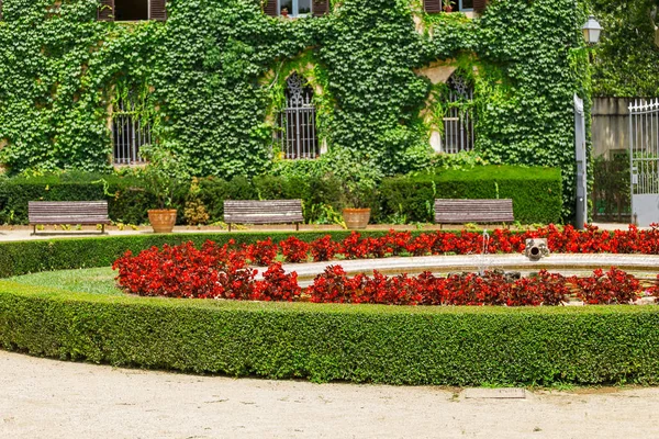 Castle Garden detail view