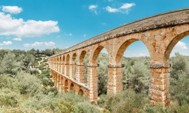 Tarragona, İspanya tarihi dönüm noktası Pont Del Diable su kemeri