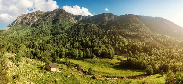 Una Casa Pubblica Pietra Rifugio Gratuito Aperto Tutti Viaggiatori Gli — Foto Stock