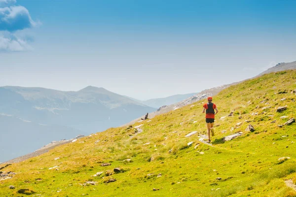 Trilha Corrida Aventura Nas Montanhas — Fotografia de Stock