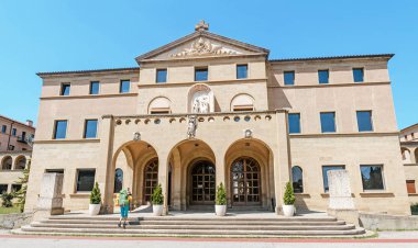 26 Temmuz 2018, Vic, İspanya: eski theological Seminary bina. Günümüzde büyük otel kompleksi olduğunu