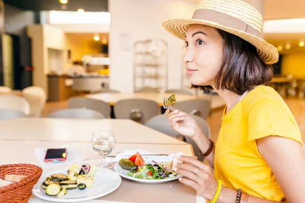 Woman Choosing Picking Various Snacks Dishes Table Buffet Hotel Restaurant — Stock Photo, Image