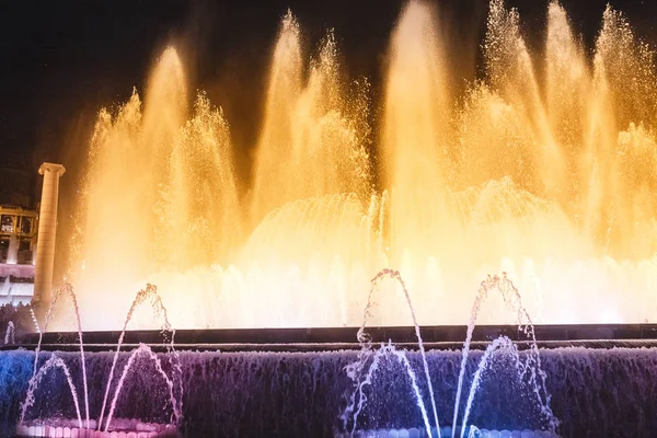 Espectáculo Luces Magic Montjuic Fountain Por Noche Cerca Plaza España — Foto de Stock