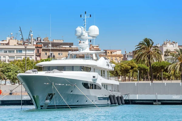 2018 Július Barcelona Spanyolország Luxus Jacht Barcelona Port — Stock Fotó