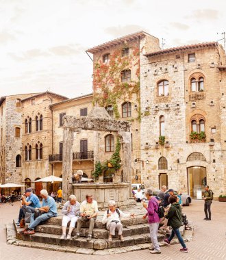 16 Ekim 2018, San Giminiano, İtalya: İtalya'nın landmark damgalı Cityscape görüş tarihi merkezi, San Gimignano, ünlü Unesco
