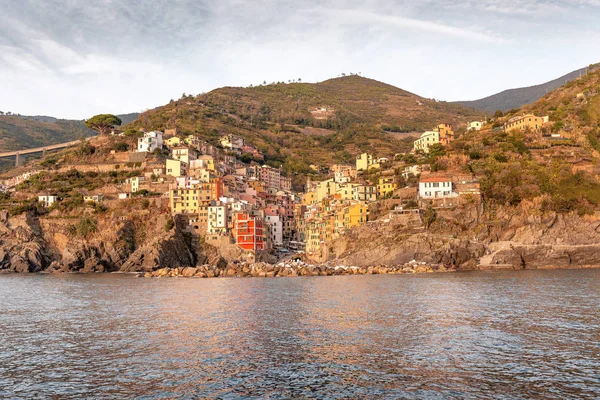 Πανοραμική Άποψη Του Riomaggiore Ψαροχώρι Στη Φύση Πάρκου Cinque Terre — Φωτογραφία Αρχείου