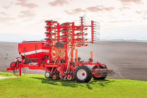 Tunga Maskiner Jordbruksutrustning Planter Och Sådd Jordfräs — Stockfoto