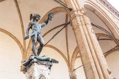 Perseus ve medusa antik heykel Floransa, İtalya