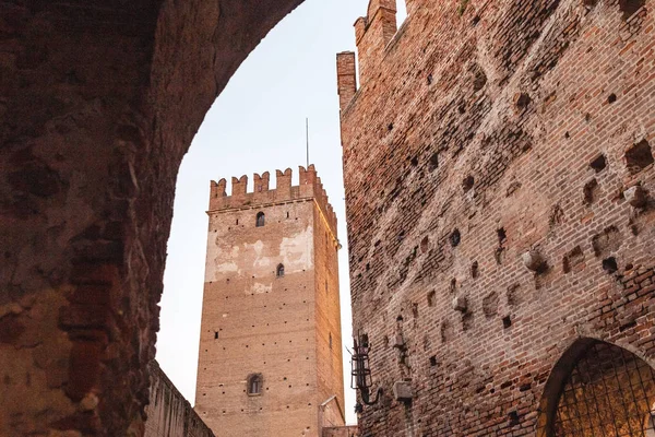 Vista Panorámica Del Puente Castillo Castel Vecchio Largo Del Río —  Fotos de Stock