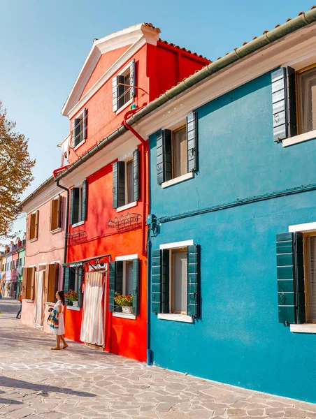 Famosas Casas Coloridas Como Ponto Turístico Ilha Burano Região Veneza — Fotografia de Stock