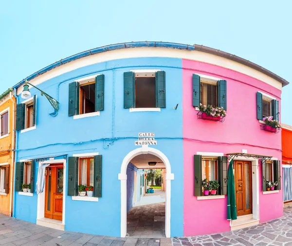 Famosas Casas Coloridas Como Ponto Turístico Ilha Burano Região Veneza — Fotografia de Stock