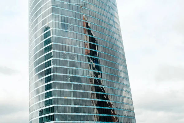 抽象的なビジネスおよび金融高層ビル建物の背景 — ストック写真