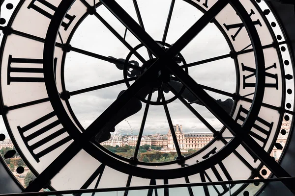 27. Juli 2019, Paris, Frankreich: berühmte Uhr im Inneren des Orsay-Museums — Stockfoto