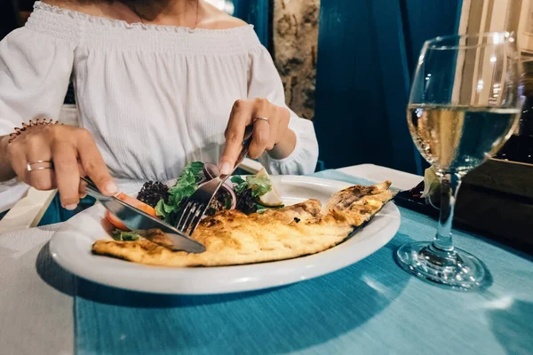 Happy Woman Eats Grilled Sea Bass Fish Mediterranean Restaurant — Stock Photo, Image