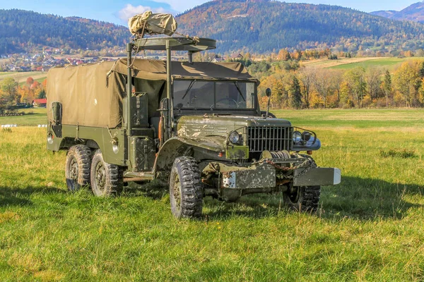 Αμερικανικό Στρατιωτικό Όχημα Dodge Χρησιμοποιούνται Στο Παγκόσμιο Πόλεμο — Φωτογραφία Αρχείου