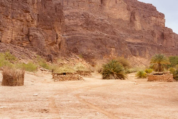 Deserto Saara Aldeia Tuareg Zeriba Tradicional Idaran Usado Temporariamente Aldeia — Fotografia de Stock