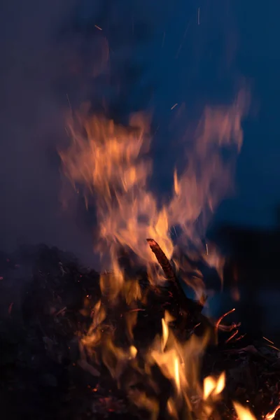 Vuur Vuur Kampvuur Vlammen Voor Bonfire Nachts Brand Vlammen Een — Stockfoto