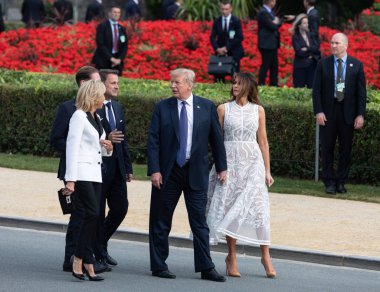 Brussels, Belçika - 11 Temmuz 2018: Bizi Başkan Donald Trump ve Amerika Birleşik Devletleri Melania koz zirvesinde Nato askeri İttifak'ın First Lady
