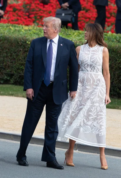 Brussels, Belçika - 11 Temmuz 2018: Bizi Başkan Donald Trump ve Amerika Birleşik Devletleri Melania koz zirvesinde Nato askeri İttifak'ın First Lady