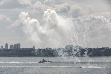 Odessa, Ukrayna - 16 Temmuz 2018: Çokuluslu deniz alıştırmada Sea Breeze 2018, hangi askeri personel Nato ve ortaklık ülkelerinin yer alır. 