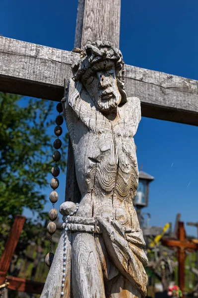 Antiguo Crucifijo Madera Cristo Colina Las Cruces Siauliai Lituania Hill — Foto de Stock