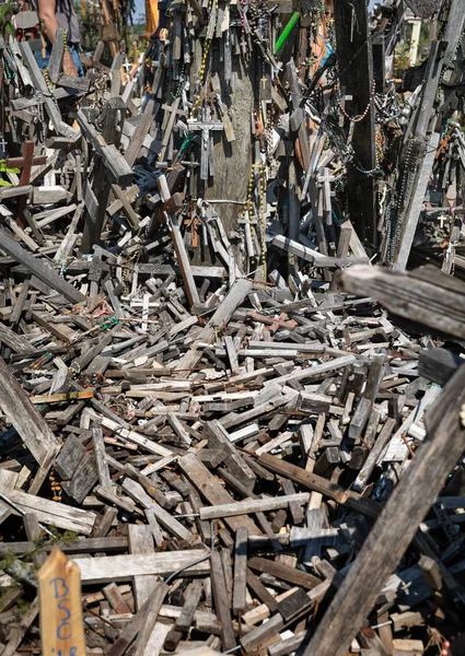 Een Groot Aantal Houten Kruizen Kruisbeelden Heuvel Van Kruisen Heuvel — Stockfoto