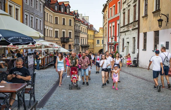 Lublin Polen Jul 2018 Folkmassorna Turister Och Semesterfirare Gatorna Den — Stockfoto
