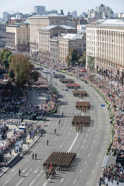 Kiev Ukraine Aug 2018 Military Parade Kiev Column Military Equipment — Stock Photo, Image