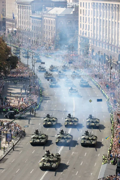 Kiev Ukrajna 2018 Augusztus Kiev Katonai Parádét Katonai Felszerelés Hadsereg — Stock Fotó