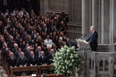 Washington D.C., ABD - Eylül 01, 2018: Anma, ABD'li Senatör John Mccain, Washington, ABD tarihinde 1 Eylül 2018 National Cathedral