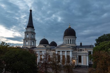 Odessa başkalaşım katedralde Odessa, Ukrayna, Kurtarıcı'nın başkalaşım için adanmış Ortodoks Katedrali var. Odessa şehir her şeyden önce kilisede. Gece çekimi