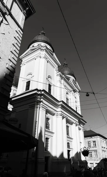 Lwów Ukraina Października 2018 Czarno Biały Obraz Ulic Architektura Starego — Zdjęcie stockowe