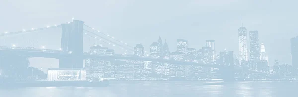 Světle Modrý Obraz Brooklyn Bridge East River Manhattan Při Západu — Stock fotografie