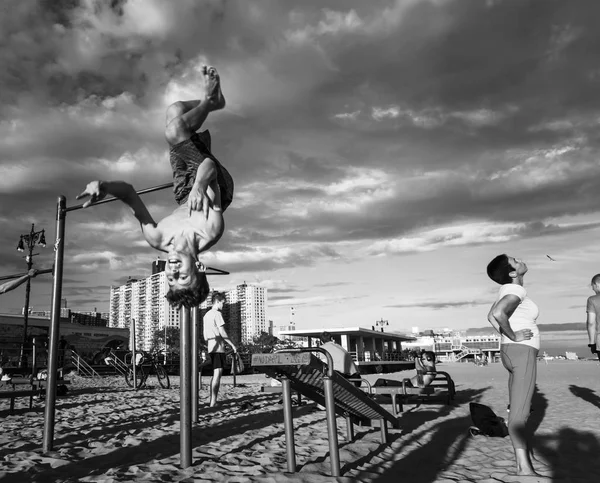 Nowy Jork Usa Września 2017 Czarno Biały Obraz Plaży Coney — Zdjęcie stockowe