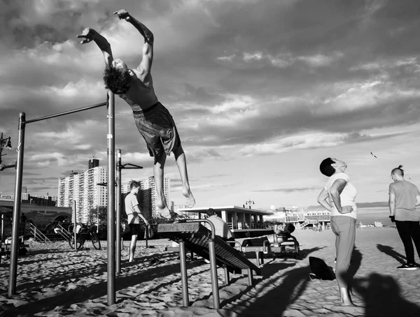 Nowy Jork Usa Września 2017 Czarno Biały Obraz Plaży Coney — Zdjęcie stockowe