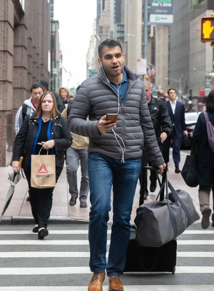 New York Usa May 2016 Manhattan Street Scene New Yorkers — Stock Photo, Image