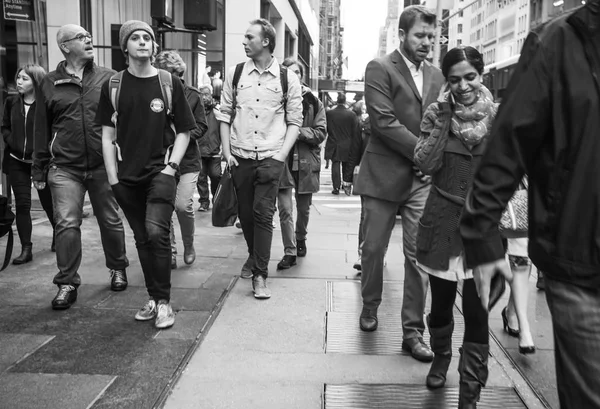 Nueva York Mayo 2016 Escena Callejera Blanco Negro Manhattan Neoyorquinos —  Fotos de Stock