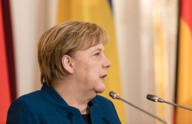 Kiev, Ukrayna - 01 Kasım 2018: Federal Şansölye, Federal Cumhuriyeti ile Almanya Angela Merkel görüşmede Cumhurbaşkanı Ukrayna Petro Poroshenko ile