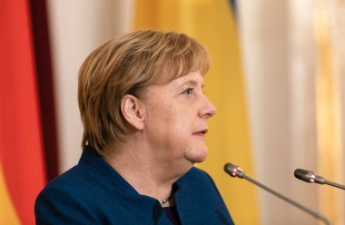 Kiev, Ukrayna - 01 Kasım 2018: Federal Şansölye, Federal Cumhuriyeti ile Almanya Angela Merkel görüşmede Cumhurbaşkanı Ukrayna Petro Poroshenko ile