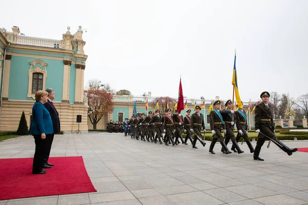 Kijów Ukraina Listopada 2018 Prezydent Ukrainy Petro Poroszenko Kanclerza Federalnego — Zdjęcie stockowe